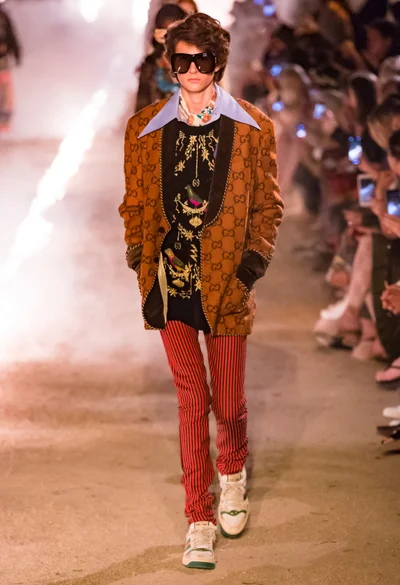 Look 48